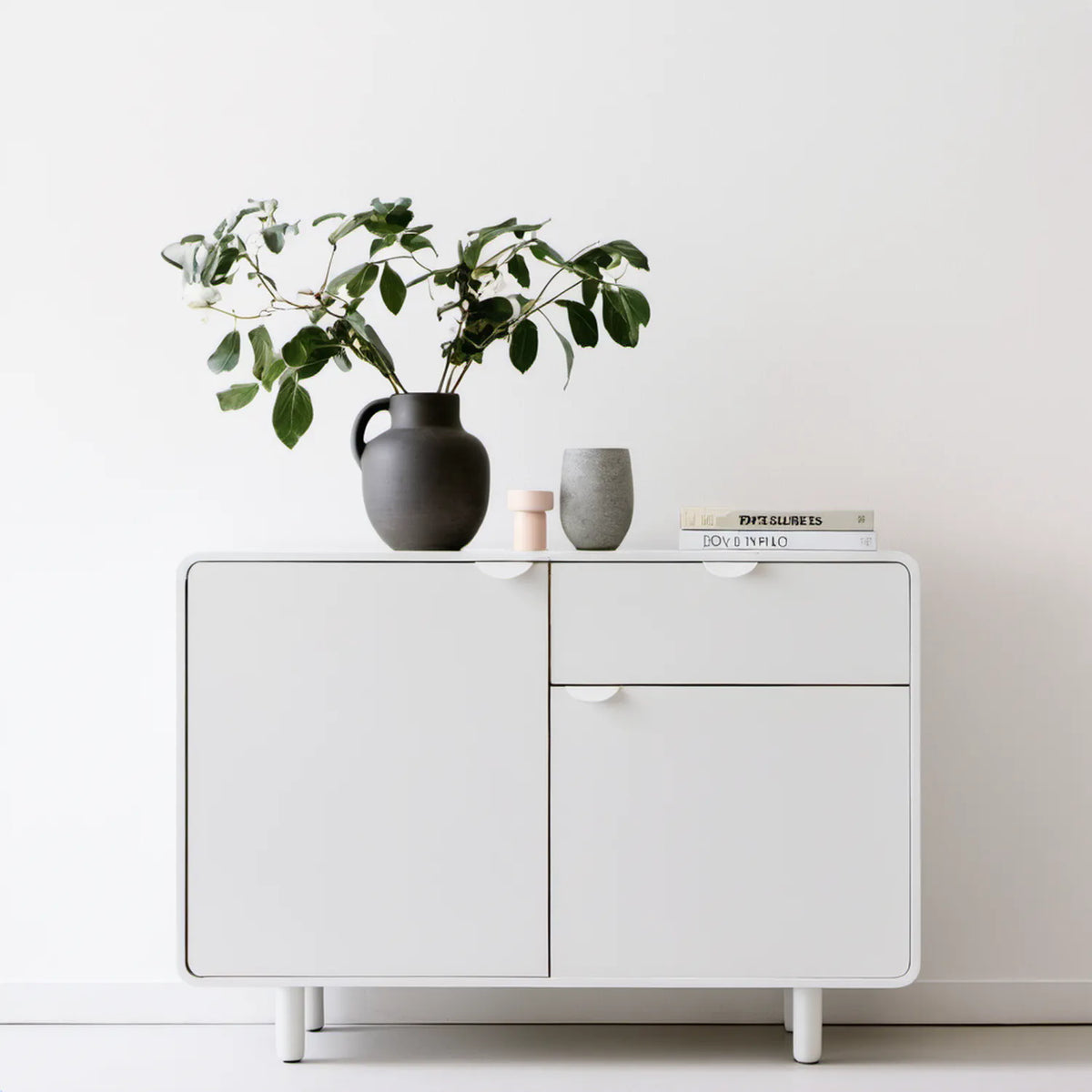 Biała komoda minimalistyczna z MDF, 120 x 40 x 80 cm